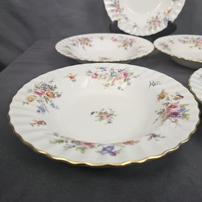 Minton Marlow Bone China Soup Salad Bowls 7.75" Dia Set of 5 - Thumbnail 3