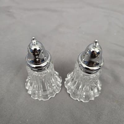 Vintage Cut Glass 2 piece Salt Pepper Set 4" Tall Silver Tone Fancy Top - Thumbnail 3