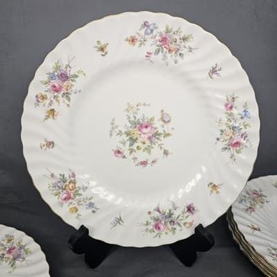 Minton Marlow Bone China Dinner Plate 10.5" Dia Set of 4 Read Description - Thumbnail 2