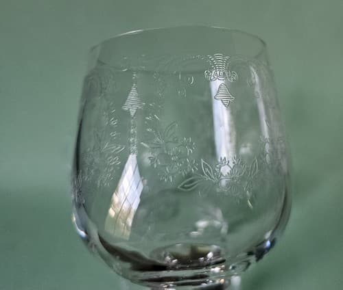 Set of 4 Bohemia Crystal Etched Cascade Vintage Wine Glasses Goblets Ball Stem - Thumbnail 3