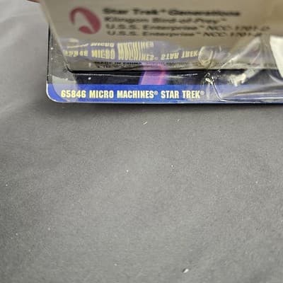 VTG 1993 Micro Machines Star Trek Space The Movies 658846 Star Trek Generations - Thumbnail 3