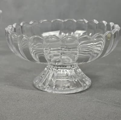 Odyssey by Mikasa Clear Panel Ribbed Design Set of 4 Dessert Bowls - Thumbnail 3