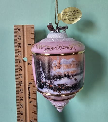 2001 Bradford Editions Thomas Kinkade Ornament EUC Victorian Christmas II Glass - Thumbnail 5