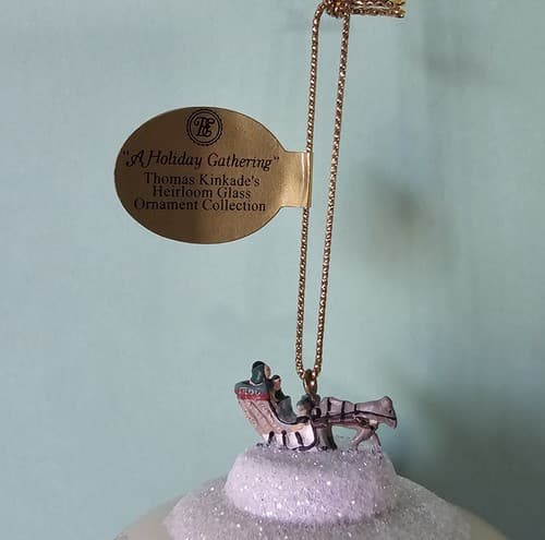 2001 Bradford Editions Thomas Kinkade Ornament EUC A Holiday Gathering Glass - Thumbnail 3