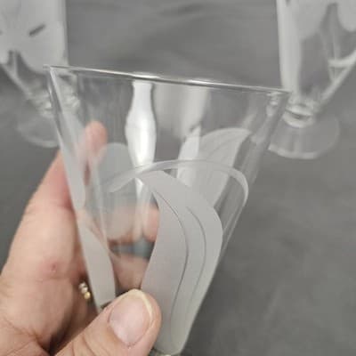 Vintage Etched Parfait Glasses Footed Clover Leaf Set of 4 - Thumbnail 5