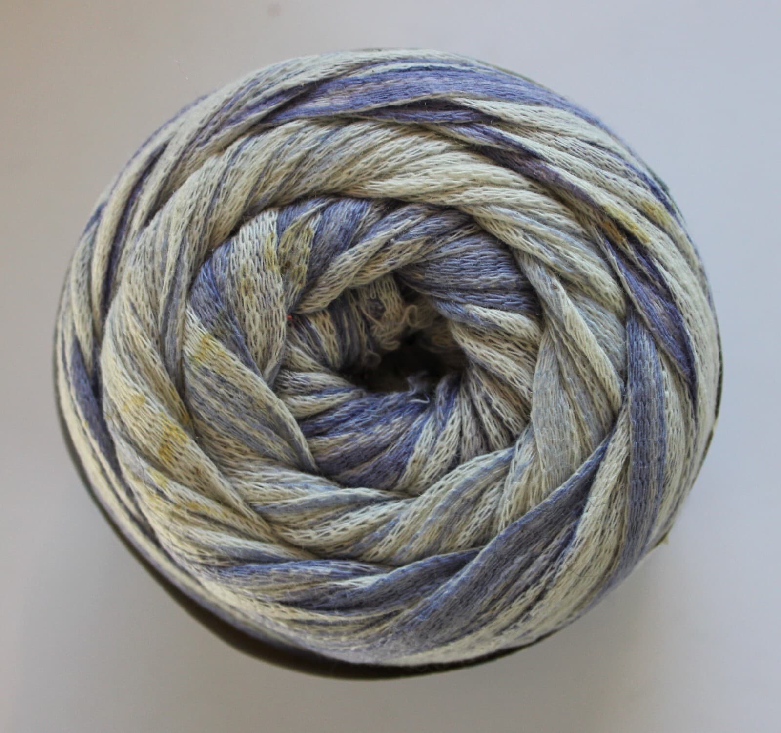 SALE Fibra Natura Denims 70% Cotton, 30% Wool Col Purple & White 100gr 100m - Thumbnail 2