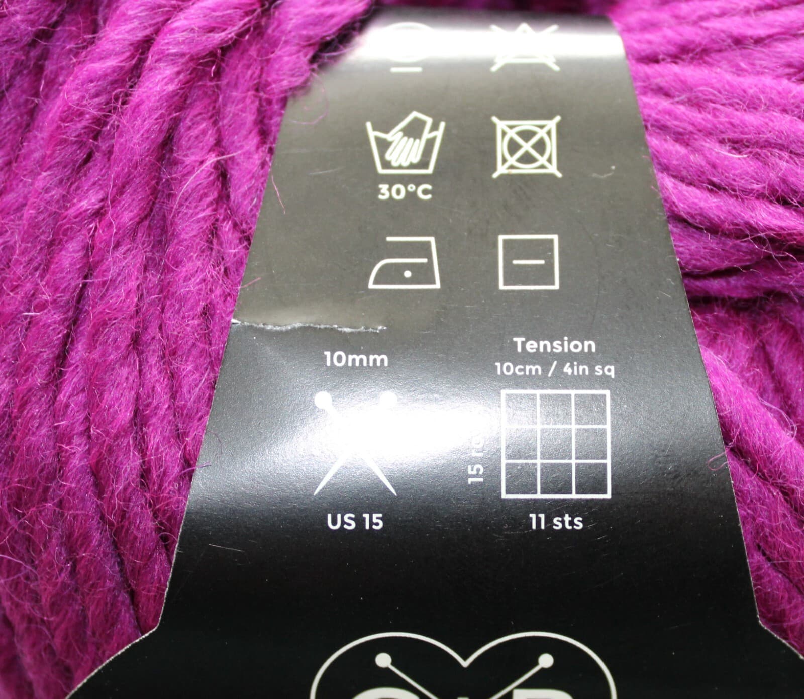 SALE Odin Debbie Bliss 75%Wool 25%Acrylic Col 10 Pinkish Purple 100g 92yd - Thumbnail 3