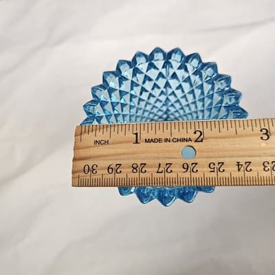 Vintage Blue Diamond Point Glass Peg Votive Cup Candle Holder Excellent Cond. - Thumbnail 8