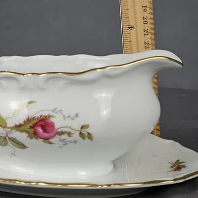 Briar Rose Gravy Boat with Attached Bottom Plate Eschenbach Barvaria Germany - Thumbnail 5