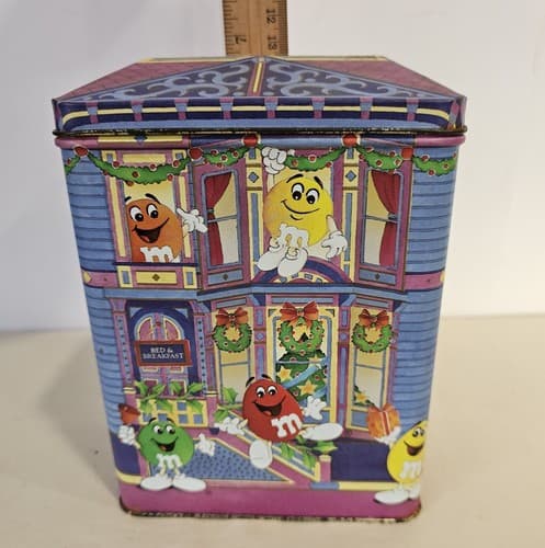 M&M's Brand Peanut Town Empty Canister Tin Christmas Eve Bed & Breakfast 1995 - Thumbnail 11