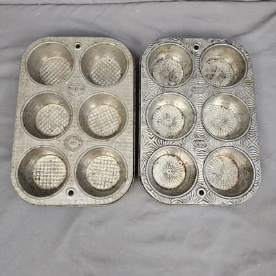 2 Vintage Ecko Ovenex Starburst Metal Muffin Cupcake Tin Baking Pans - Thumbnail 2