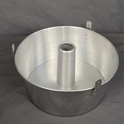 Vtg Angel Food Cake PAN 10x4" Round 2 pc Aluminum Tube Baking Tin Unmarked - Thumbnail 2