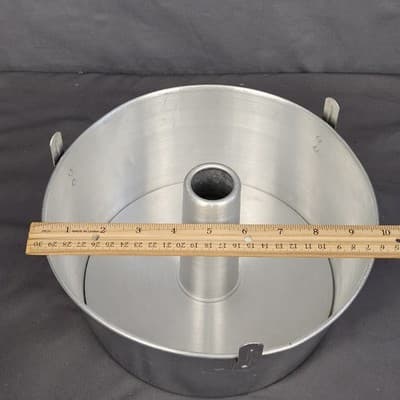 Vtg Angel Food Cake PAN 10x4" Round 2 pc Aluminum Tube Baking Tin Unmarked - Thumbnail 9