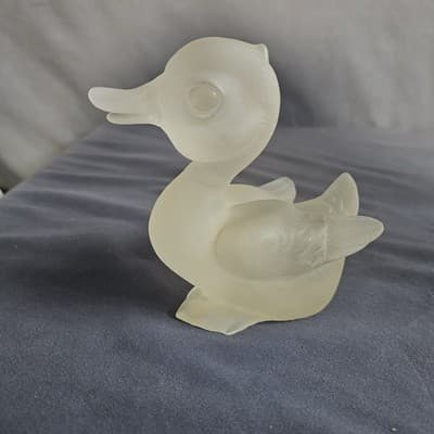 Frosted Happy Duck Figurine CIA Signed Anthony 4.75" Tall - Thumbnail 2