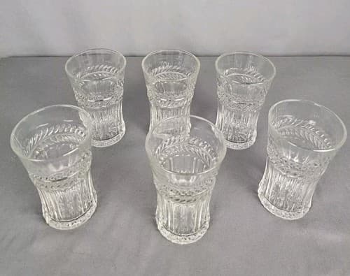 6 Laurel Leaf Horizontal Tumblers Anchor Hocking Flower Design on Bottom Flared - Thumbnail 2
