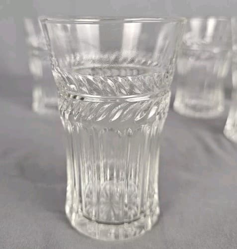 6 Laurel Leaf Horizontal Tumblers Anchor Hocking Flower Design on Bottom Flared - Thumbnail 4