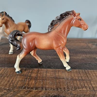 Small Horse Pony Figurines Lot of 3 Buckskin, Gray, Bay Vintage 4.5" Tall - Thumbnail 2