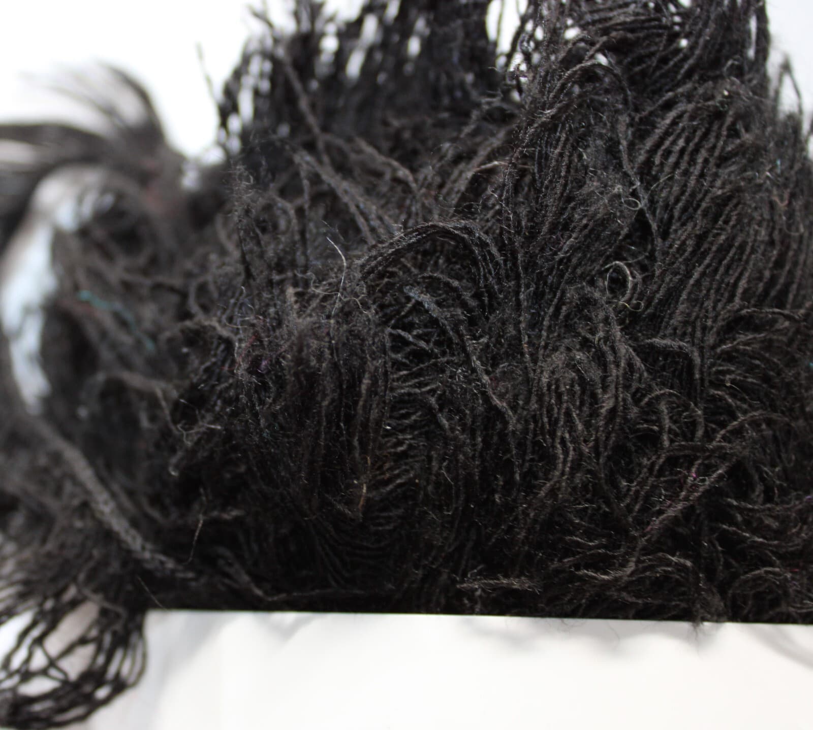 Linie 269 Wildlife Online Yarn Col 010 Black 94% Acrylic 6% Nylon 100gr 40m - Thumbnail 2
