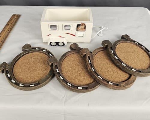 Horse Trailer Drink Coasters Happy Trails 4 Horse Shoe Drink Coasters 5 Pieces - Thumbnail 2