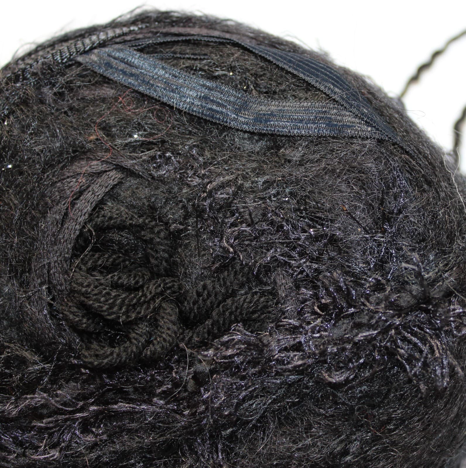 Camelot Designer Yarn Black 31% Nylon 30% Wool 27% Acrylic 10% Mohair 327yd - Thumbnail 3