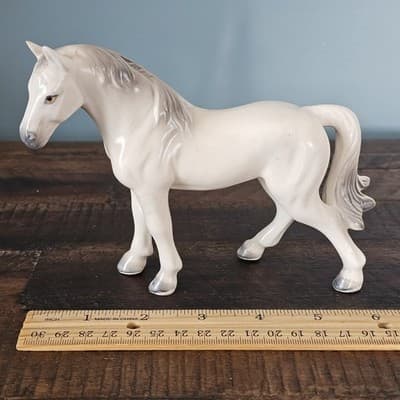 Small Horse Pony Figurines Lot of 3 Buckskin, Gray, Bay Vintage 4.5" Tall - Thumbnail 24