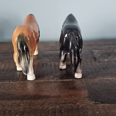 Grazing Horses Pony Small Figurines Bay Black Glossy 2.75" Tall Set of 2 Horse - Thumbnail 4