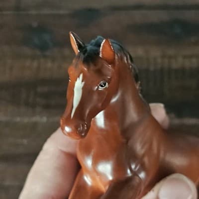 Red Bay Horse Pony Figurine Small 4" Tall Vintage - Thumbnail 8