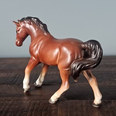 Red Bay Horse Pony Figurine Small 4" Tall Vintage - Thumbnail 5