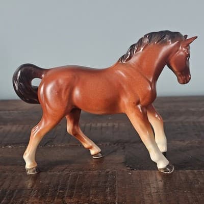 Red Bay Horse Pony Figurine Small 4" Tall Vintage - Thumbnail 4