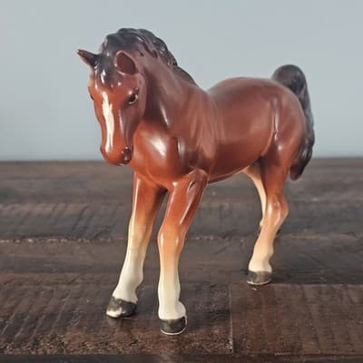 Red Bay Horse Pony Figurine Small 4" Tall Vintage - Thumbnail 2