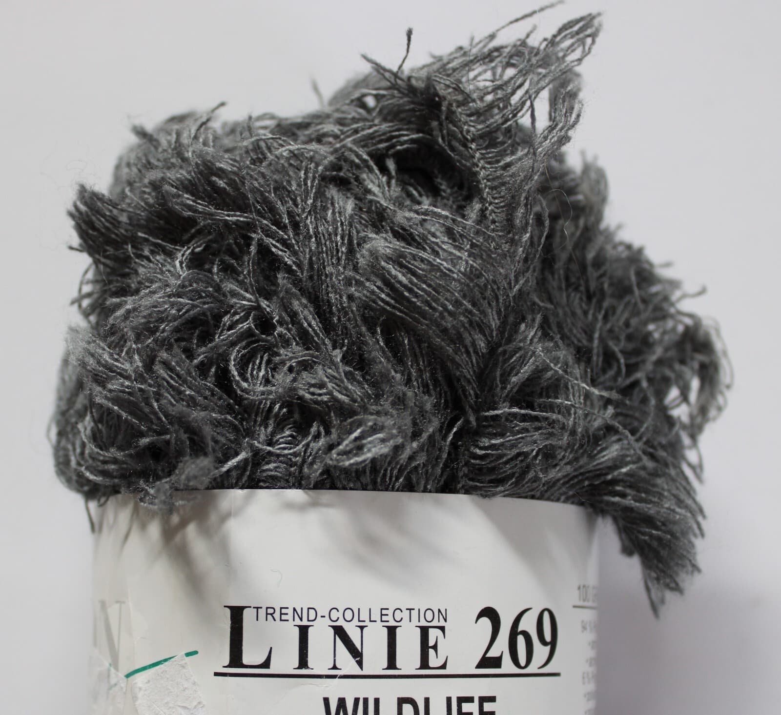 Linie 269 Wildlife Online Yarn Col 0007 Gray 94% Acrylic 6% Nylon 100gr 40m - Thumbnail 2