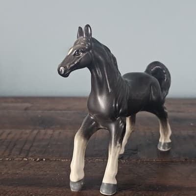 Vintage Small Horse Figurine Black with White Socks 4" Tall E325 - Thumbnail 3