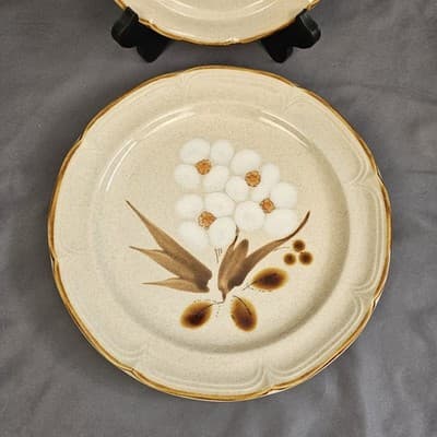 The Classics by Hearthside Castlewood Stoneware Dinner Plate & Salad Plate Vtg - Thumbnail 2