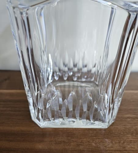 Cut Crystal Liquor Decanter With Glass Stopper - Thumbnail 10