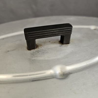 VTG Wear-Ever Aluminum 16”L Oval Roaster Pan & Vented Lid & Rack USA No. 2635 - Thumbnail 17