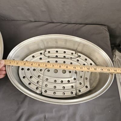 VTG Wear-Ever Aluminum 16”L Oval Roaster Pan & Vented Lid & Rack USA No. 2635 - Thumbnail 9