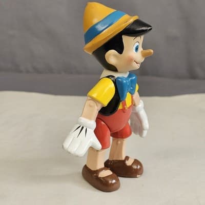 Disney Vintage Pinocchio Articulated Figure Movable 6” PVC Plastic Toy - Thumbnail 2
