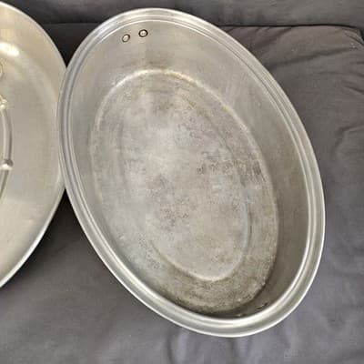 VTG Wear-Ever Aluminum 16”L Oval Roaster Pan & Vented Lid & Rack USA No. 2635 - Thumbnail 4