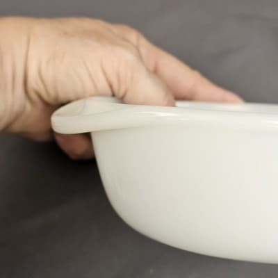 Termocrisa Milk Glass Baking Dish Casserole Blue Flowers w Lid 7.5" x 2.25 Deep - Thumbnail 6