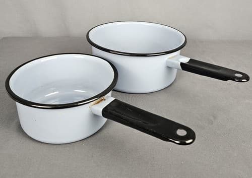 VTG Sauce Pans Blue ENAMELWARE w/ BLACK RIM 2-1/2" & 7" FARMHOUSE POTS Set of 2