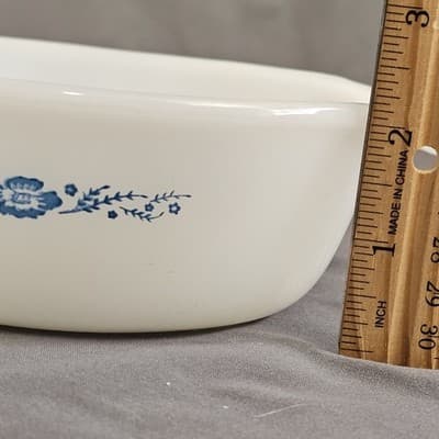 Termocrisa Milk Glass Baking Dish Casserole Blue Flowers w Lid 7.5" x 2.25 Deep - Thumbnail 9