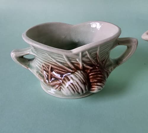 VINTAGE MCCOY PINE CONE CREAMER AND SUGAR BOWL SET CREAM GREEN BROWN - Thumbnail 8