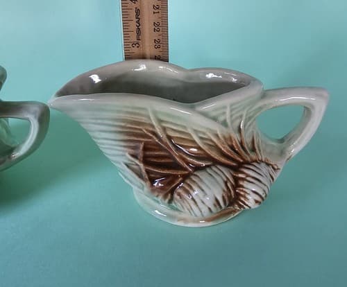 VINTAGE MCCOY PINE CONE CREAMER AND SUGAR BOWL SET CREAM GREEN BROWN - Thumbnail 9