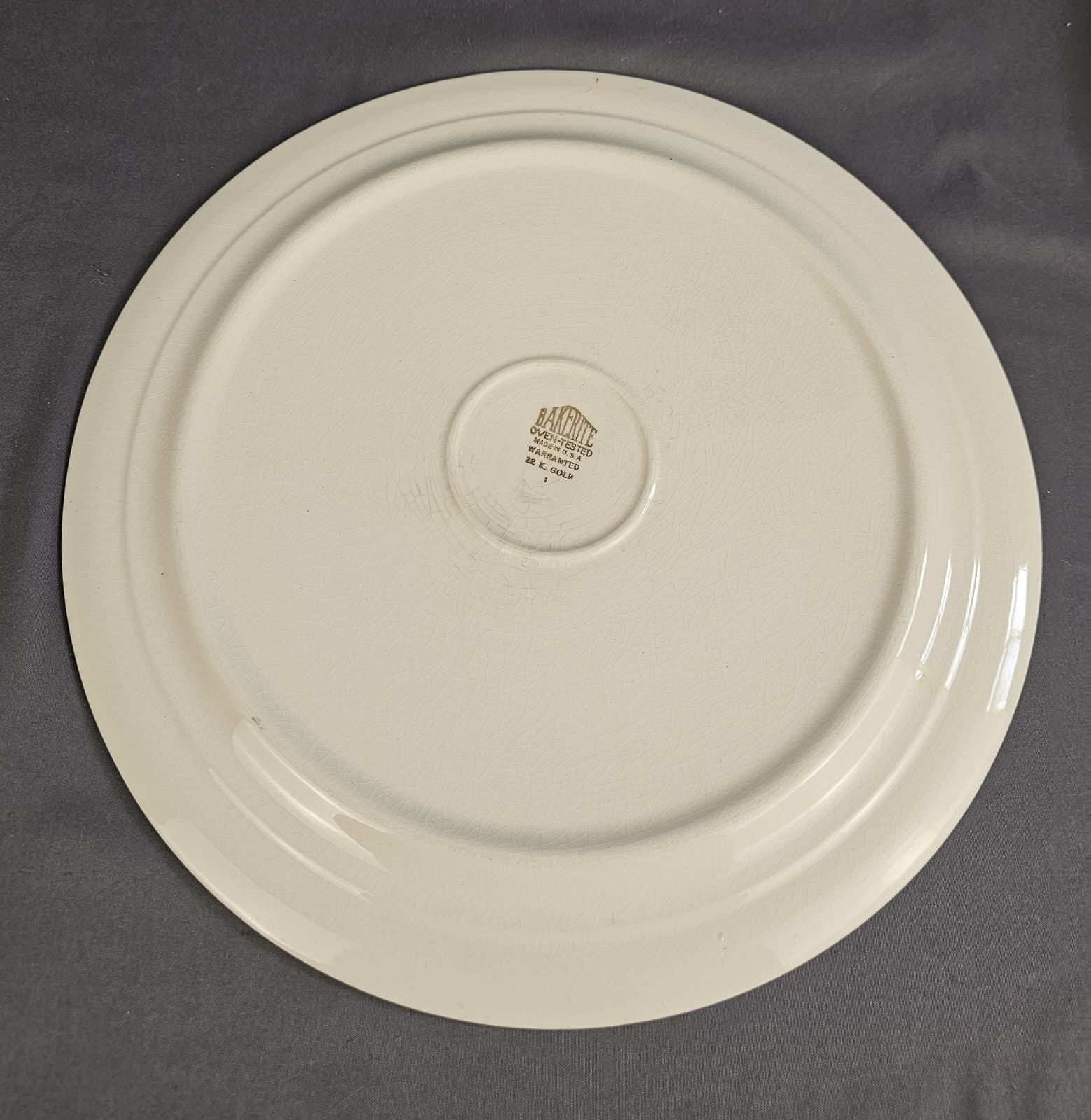 Vintage Harker Bakerite Tulip Round Cake Plate Ceramic 22K Gold Trim - Thumbnail 5