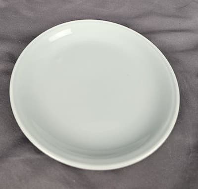 Homer Laughlin Jubilee 6 1/4" Dessert Plate Celadon Green Vintage - Thumbnail 2
