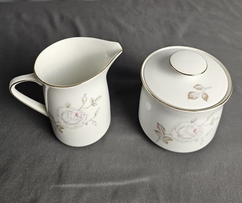 Johann Haviland China SWEETHEART ROSE Cream & Sugar/Lid EXCELLENT Vtg - Thumbnail 2