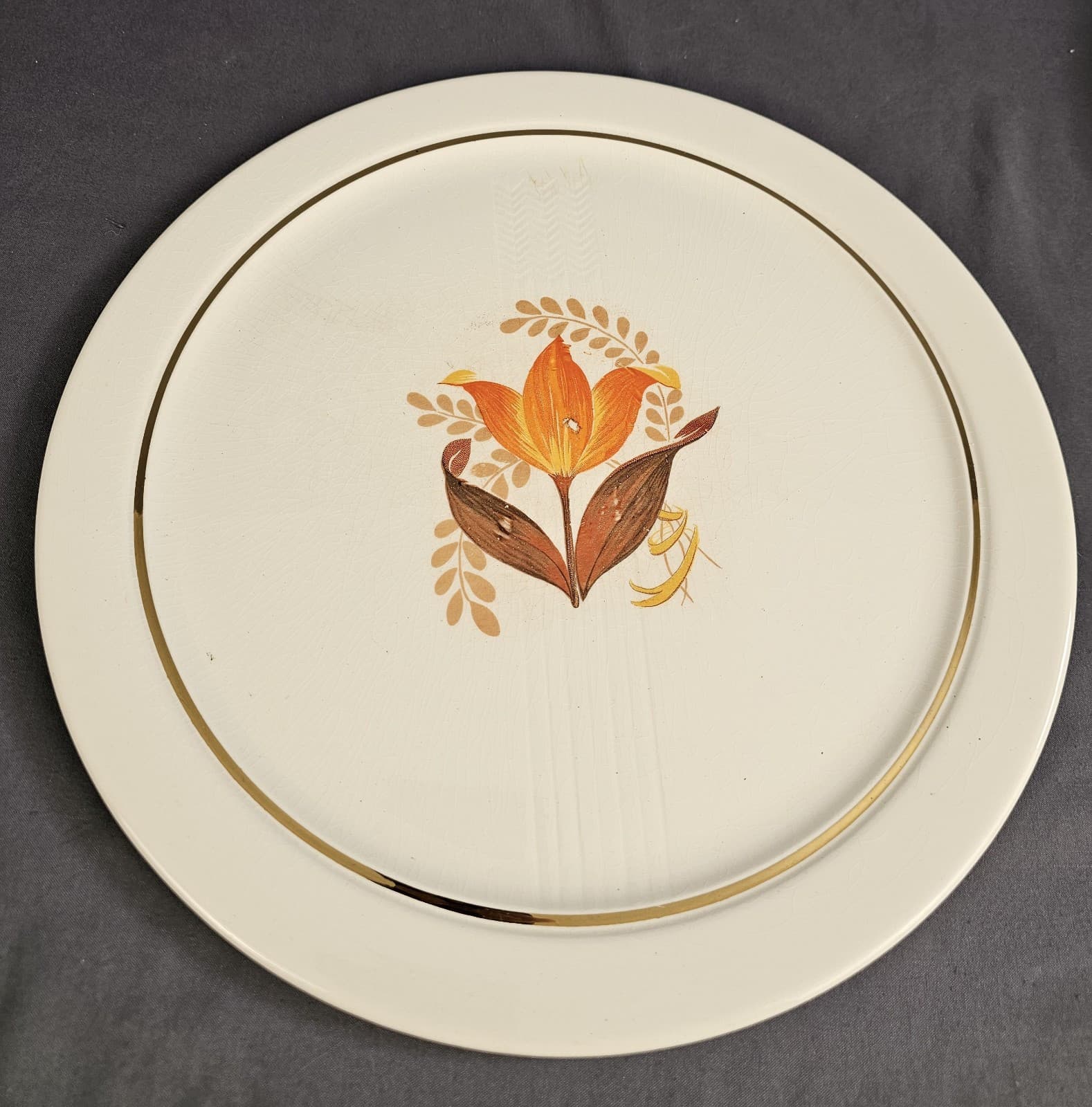 Vintage Harker Bakerite Tulip Round Cake Plate Ceramic 22K Gold Trim