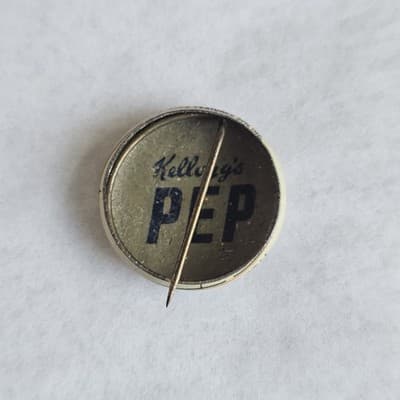 1940s Kellogg's Pinback Button Tillie the Toiler Pep Vintage Cartoon PEP - Thumbnail 2