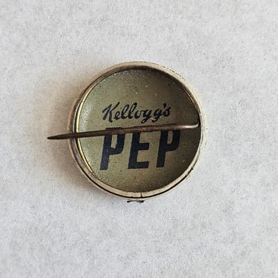1940s Kellogg's Pinback Button 1946 Henry Pep Vintage Cartoon PEP - Thumbnail 2