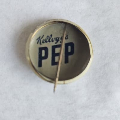 1940s Kellogg's Pinback Button 1946 Mini Gump Pep Vintage Cartoon PEP - Thumbnail 3